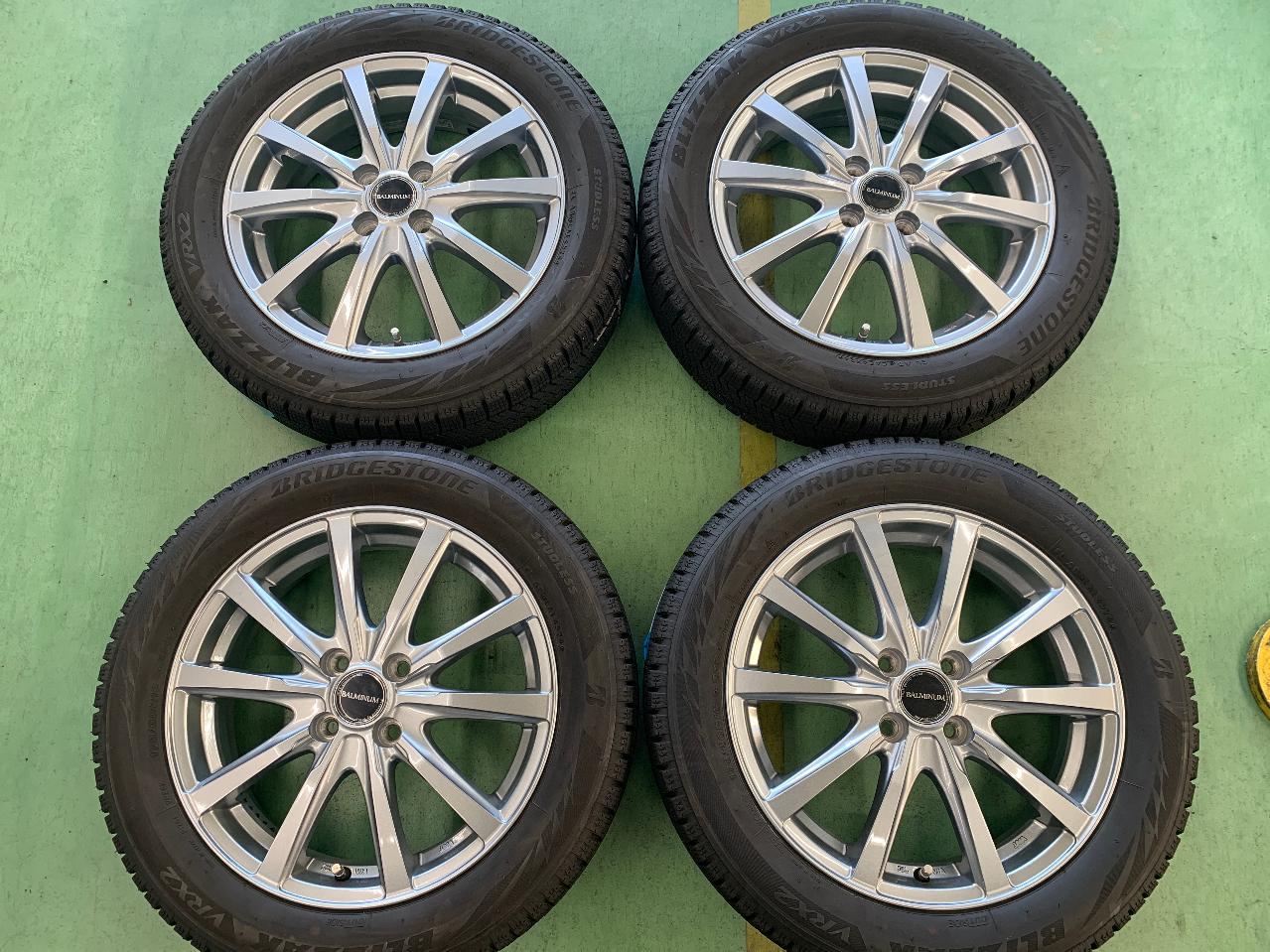 BRIDGESTONE BALMINUM LS10 + BRIDGESTONE BLIZZAK VRX2
