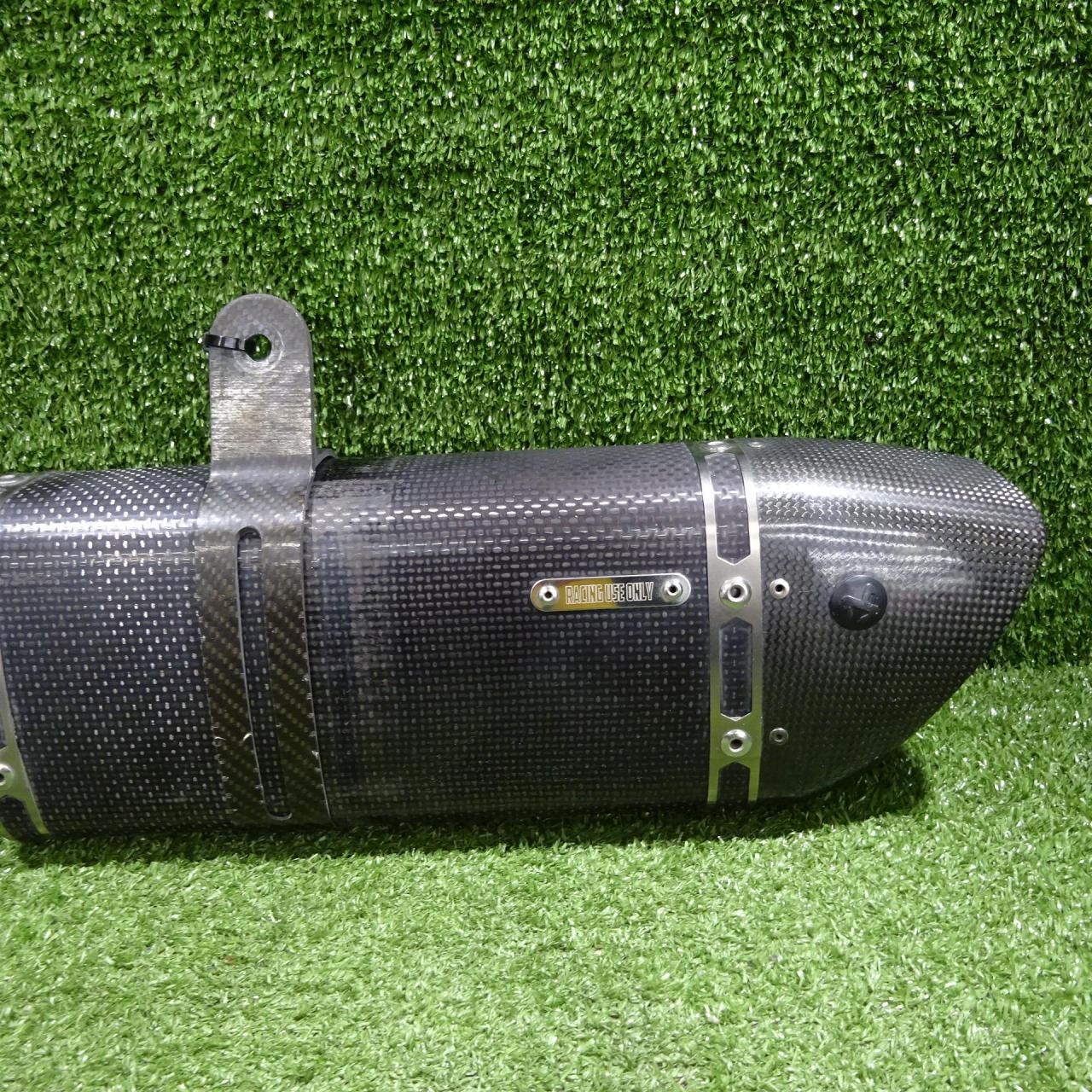 CBR250RR MC51 アクラポビッチ スリップオンカーボンマフラー 美品 ☆【AKRAPOVIC(アクラポヴィッチ)】 スリップオンライン カーボン