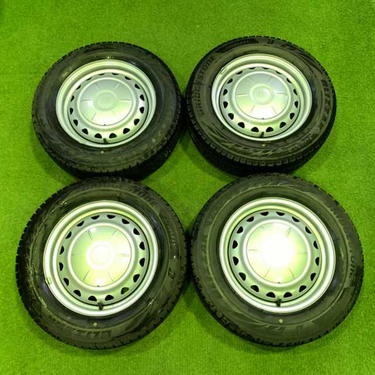 BRIDGESTONE JECT + BRIDGESTONE BLIZZAK VRX2 Made in 2023