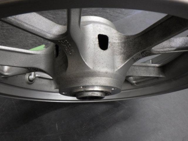 大幅値下げ!!!!! KAWASAKI(カワサキ) 純正前後ホイールセット ZZR1400(’11)