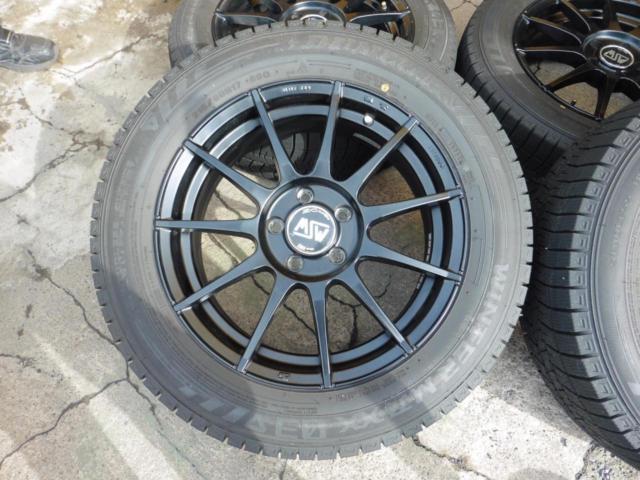 OZ(オーゼット) MSW(エムエスダブリュ) 85 セミグロスブラック + DUNLOP(ダンロップ) WINTER MAXX WM03