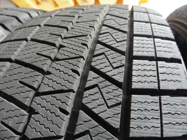 OZ(オーゼット) MSW(エムエスダブリュ) 85 セミグロスブラック + DUNLOP(ダンロップ) WINTER MAXX WM03
