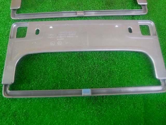 【2枚セット】TOYOTA純正 ナンバープレートフレーム