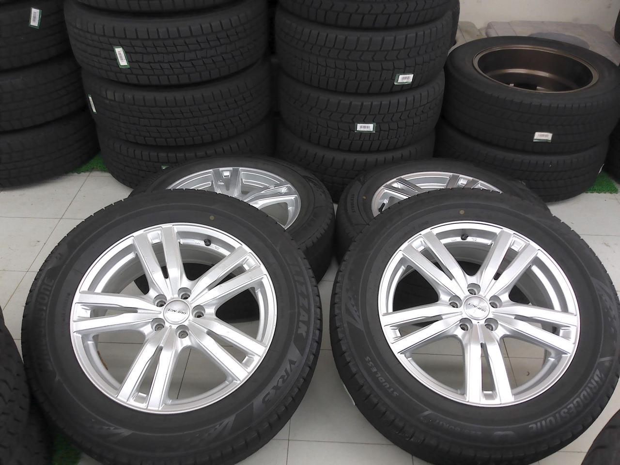 DUNLOP DUFACT DA5 + BRIDGESTONE BLIZZAK VRX3