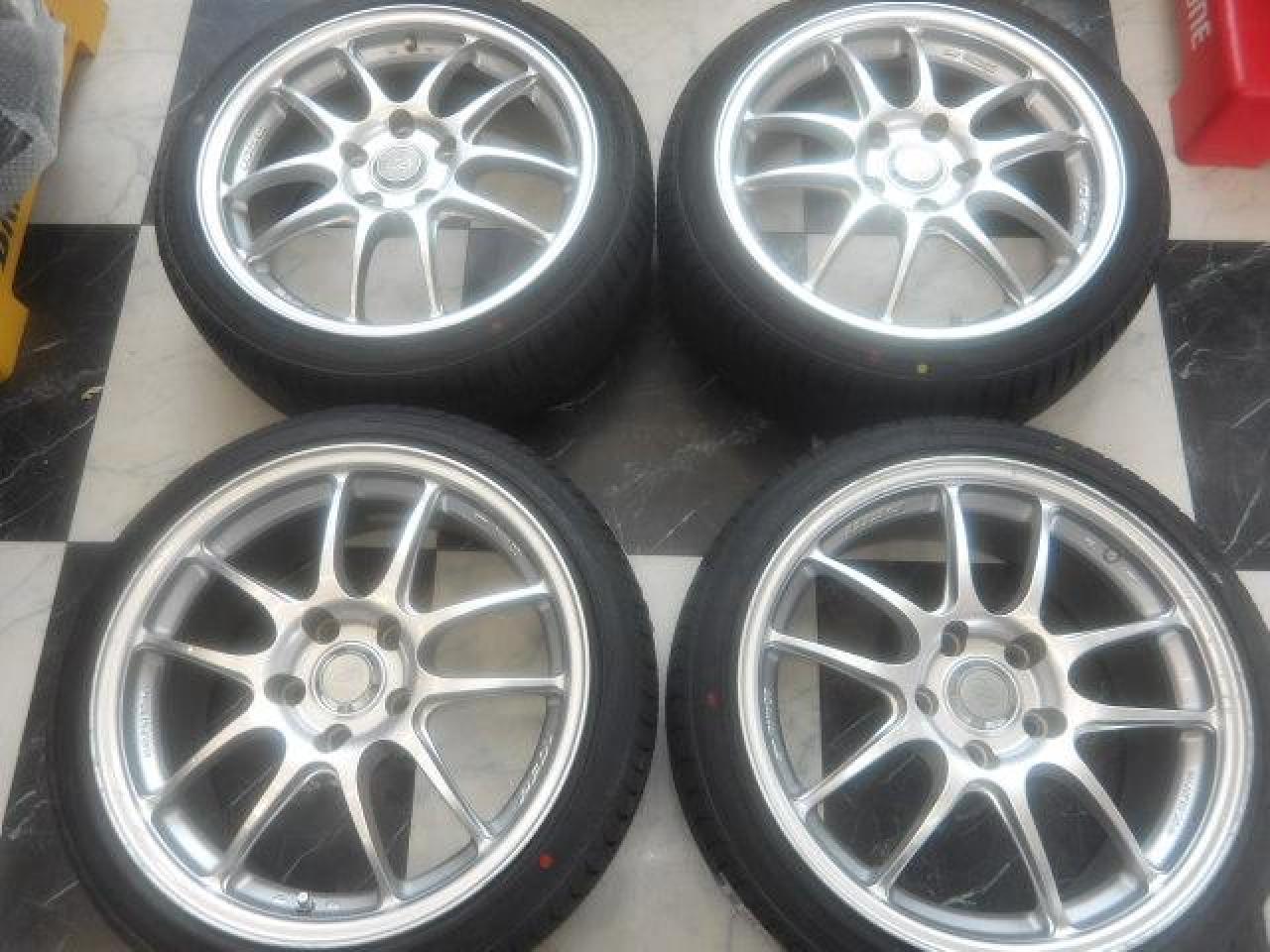ENKEI PerformanceLine PF01 + WINRUN R330