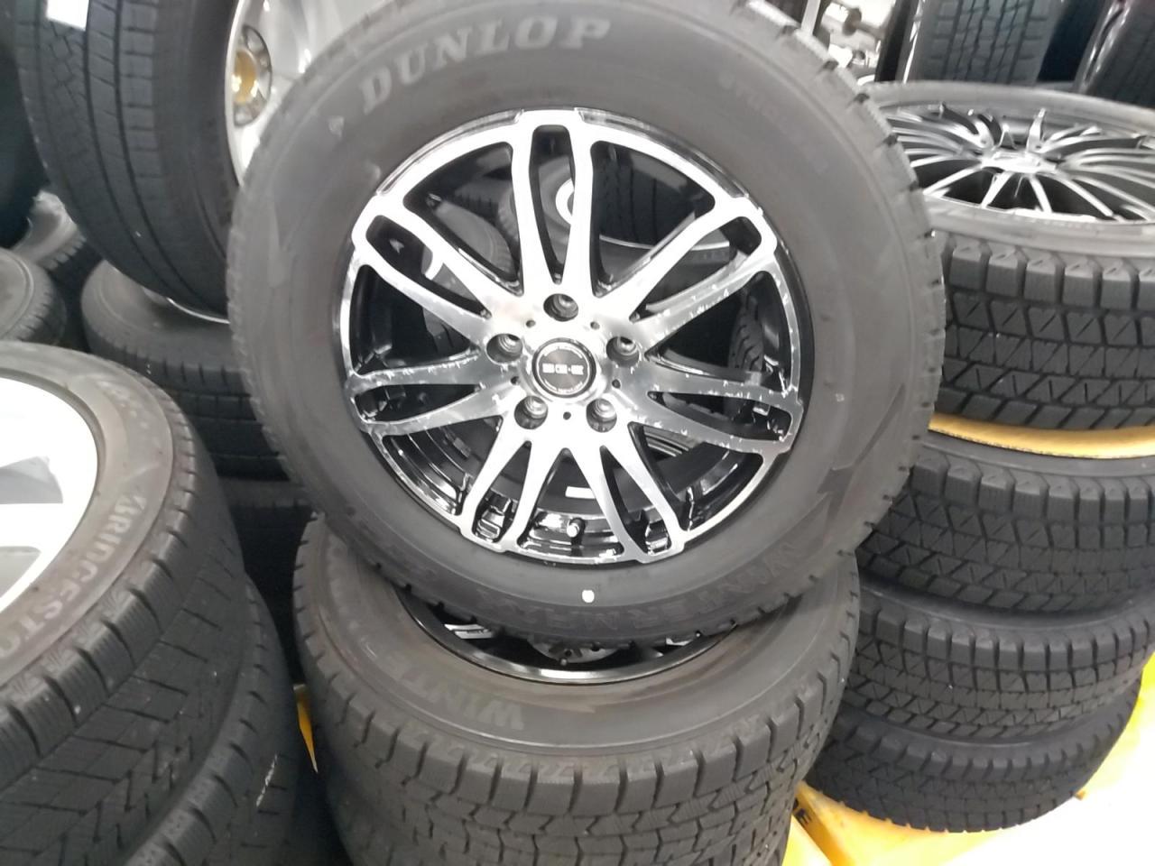 SG-E Twin 7-spoke wheels + DUNLOP WINTER MAXX WM02