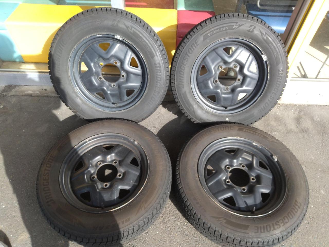 Suzuki genuine JA Jimny genuine steel wheels + BRIDGESTONE BLIZZAK DM-V3