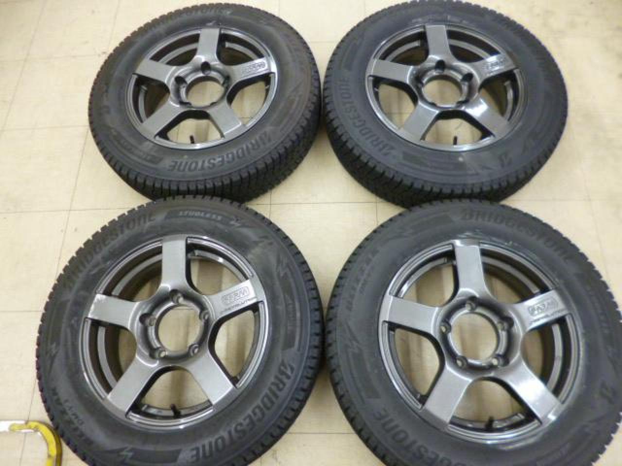 MOTOR-FARM FARM J-REVOLUTION + BRIDGESTONE BLIZZAK DM-V3