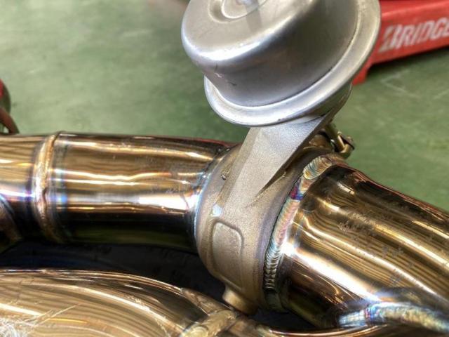FI
EXHAUST
JAPAN
MCLAREN
Muffler for MP4-12c
