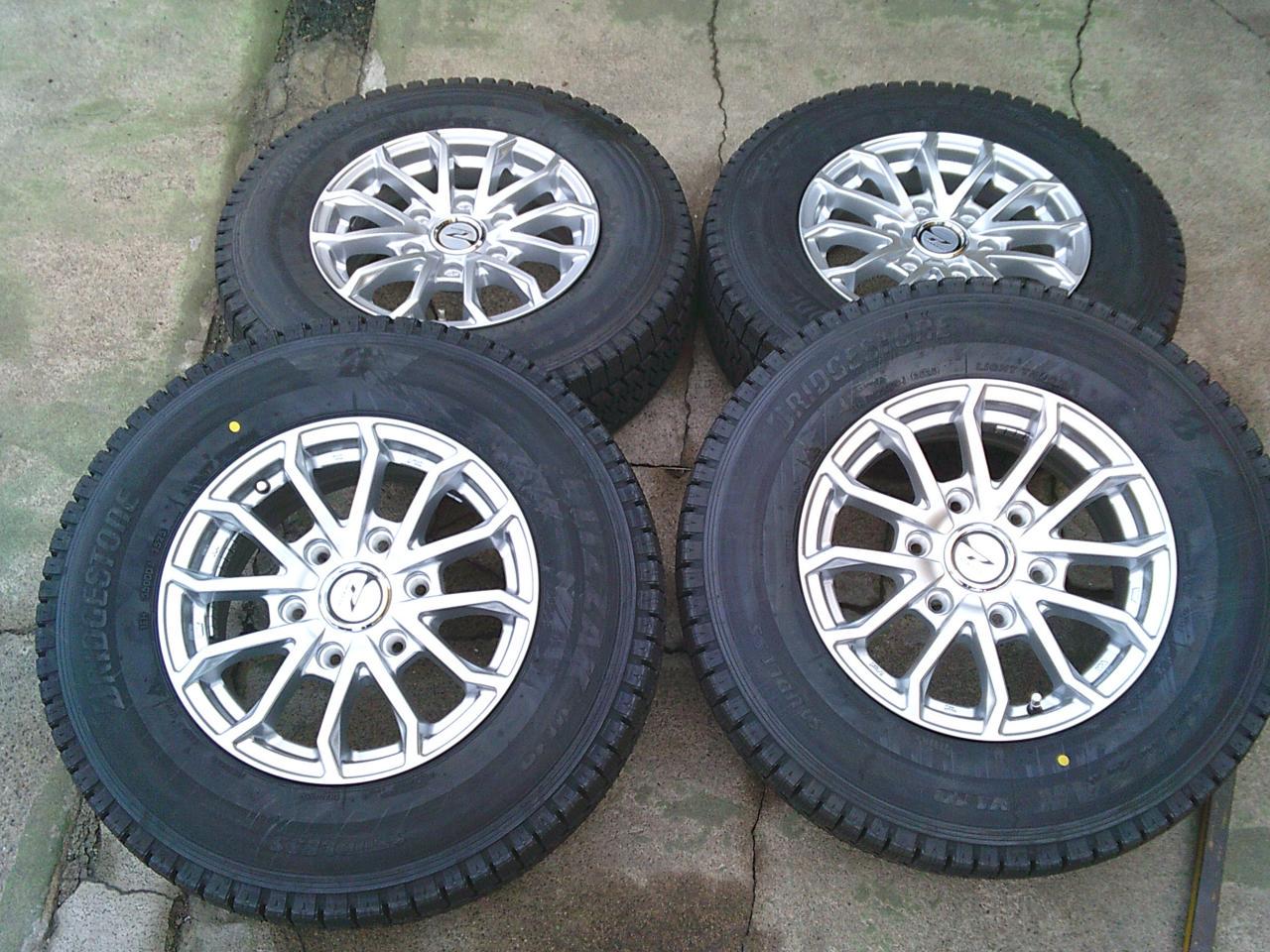 weds PRODITA HC3+BRIDGESTONEBLIZZAK VL10