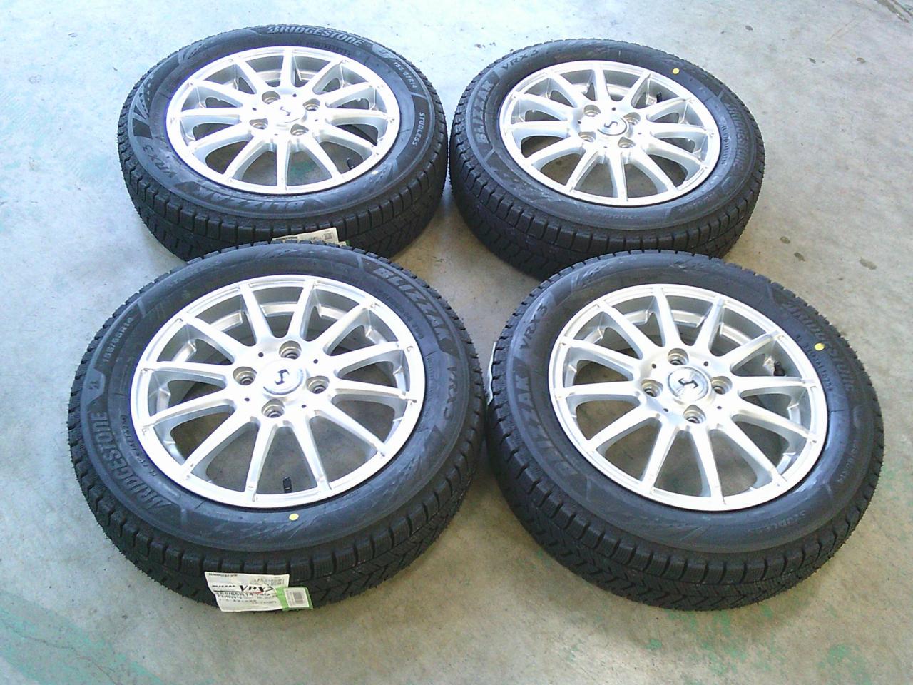weds 12-spoke wheels + BRIDGESTONE BLIZZAK VRX3