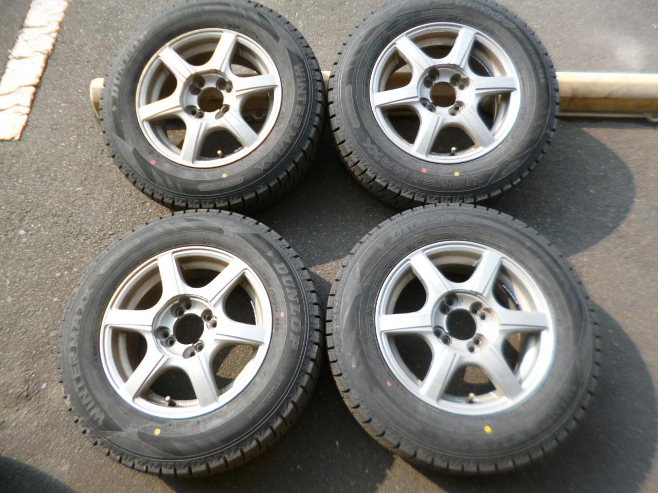 Other manufacturers unknown 6-spoke + WINTER MAXX WM02