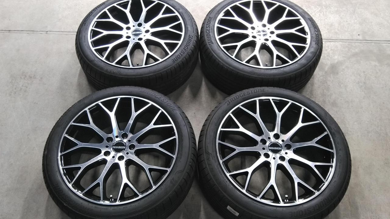 COSMIC / VENERDI SHARON + BRIDGESTONE ALENZA 001