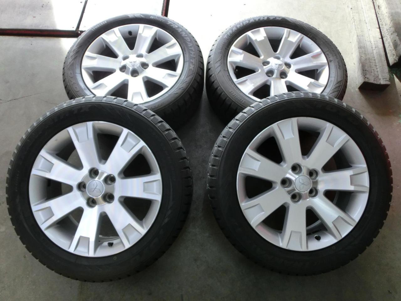 Mitsubishi genuine Delica D5 previous term original wheel + TOYO Winter TRANPATH TX