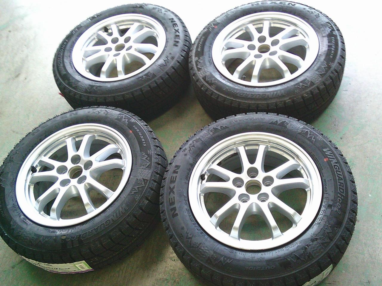 Toyota original Prius genuine + NEXEN / ROADSTONE WING UARD ice 2
