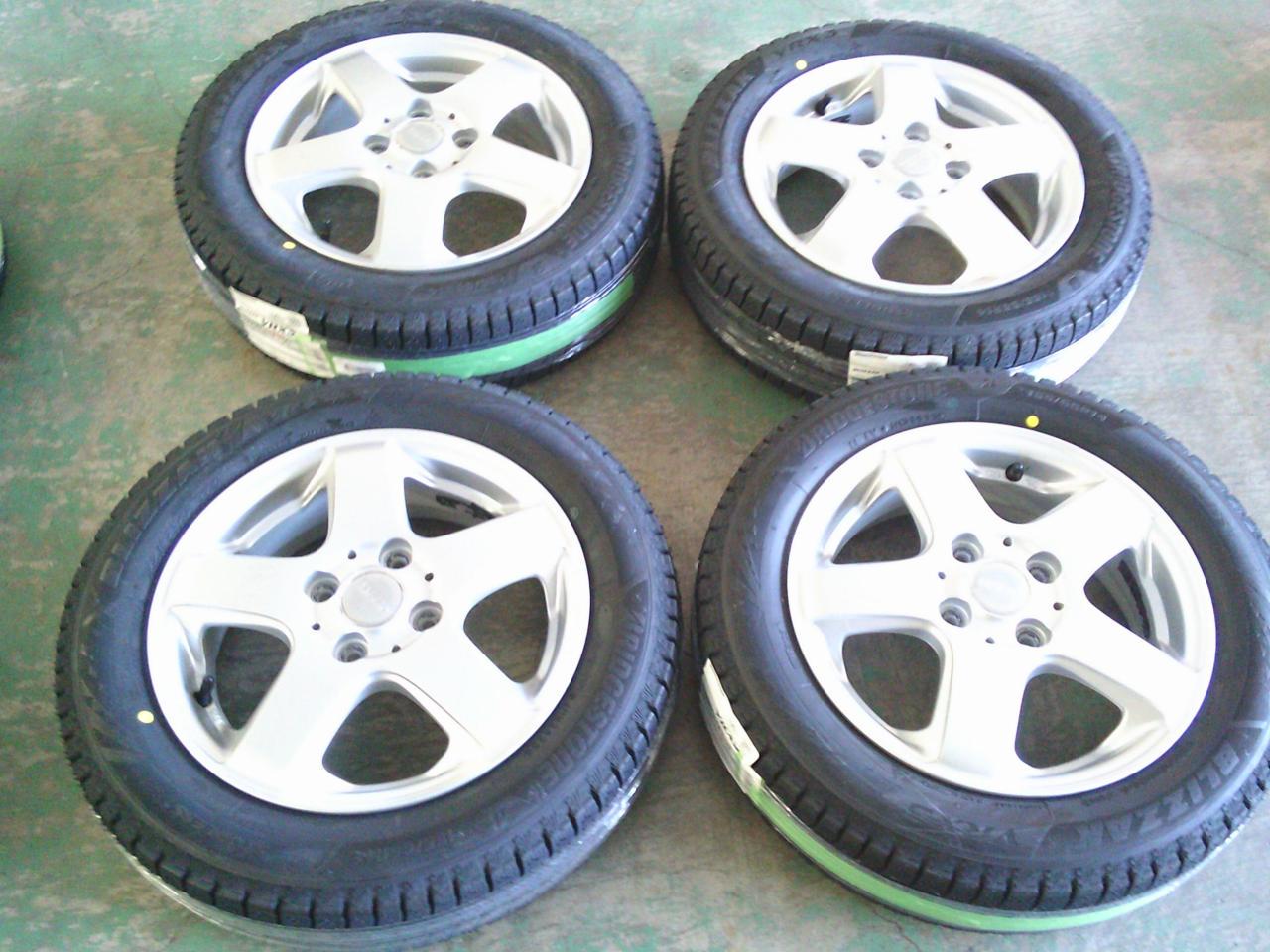 BRIDGESTONE VAGGIO TK5 + BRIDGESTONE VRX3