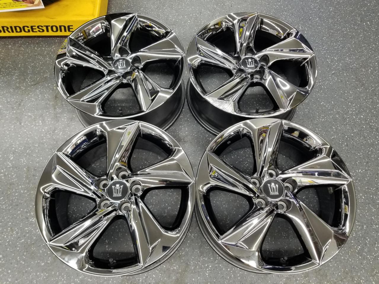 トヨタ クラウン220系前期 純正 アルミホイール 1本 225/45R18傷有 トヨタ純正】220系クラウン RSアドバンス前期純正ホイール | 傷や汚れ