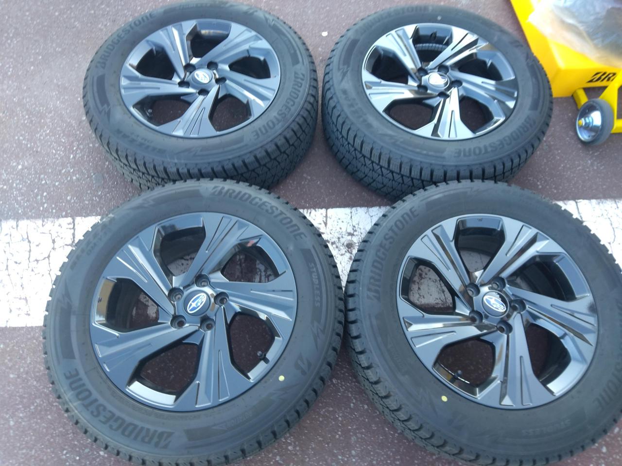 Subaru Crosstrek genuine parts + BRIDGESTONE DM-V3 225 / 60R17