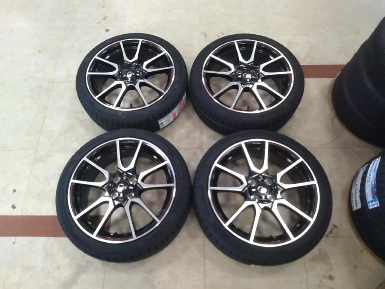 Toyota 10-based Aqua G's Original wheel + KUMHO / MARSHAL ECSTa HS52