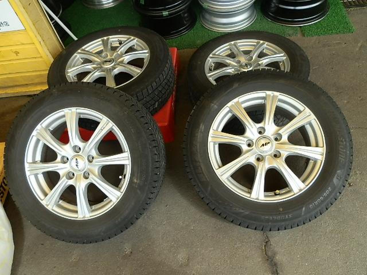 Genuine Mazda parts Mazda Parts Original Wheels + Bridgestone Blizzak VRX3