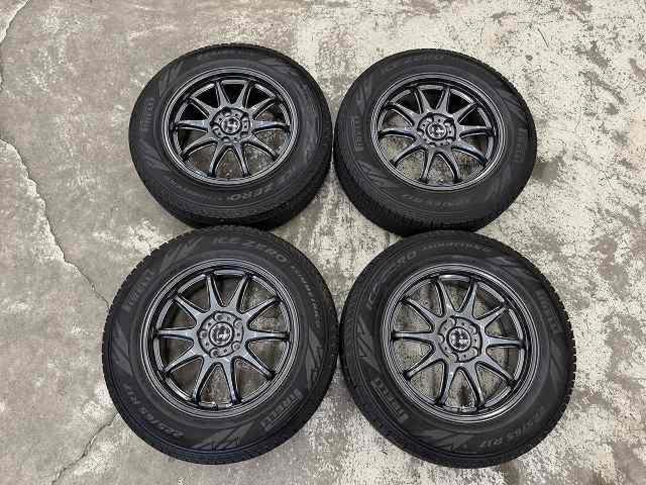 Yellow hat SPORT FLICK+PIRELLI ICE ZERO ASIMMETRICO 225 / 65R17 106H
