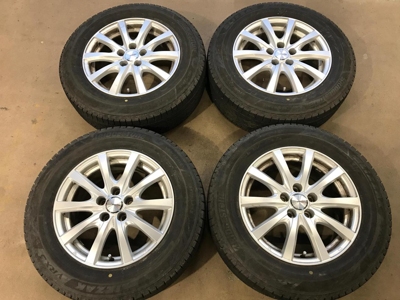 100-5H TOYOTA weds ravrion RS01 + BRIDGESTONE BLIZZAK VRX3 ◎ ~50 Series Prius Into the Corolla series!!
