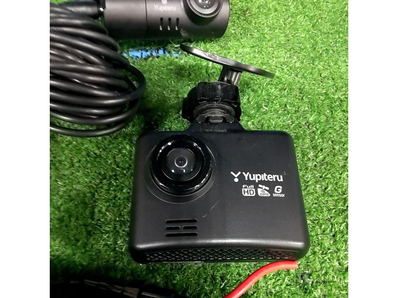 ユピテル ドライブレコーダー SN-TW86 前後2カメラ YUPITERU SN-TW86 前後2カメラドライブレコーダー | やや傷や汚れあり