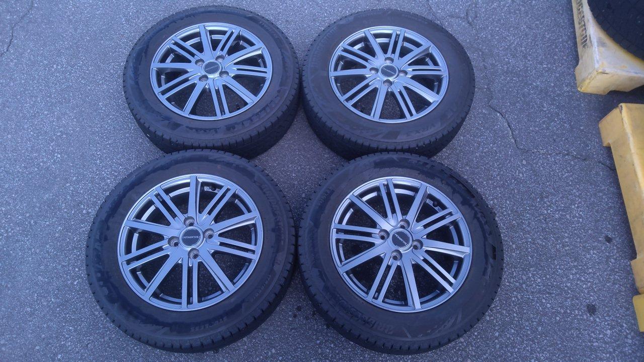 BRIDGESTONE BLIZZAK VRX3 + BALMINUM BR10