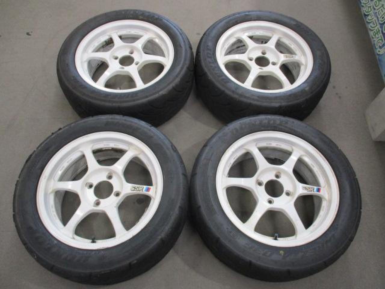 SSR TYPE-C + DUNLOP DIREZZA 03G R3 195 / 55R15 4 pieces set