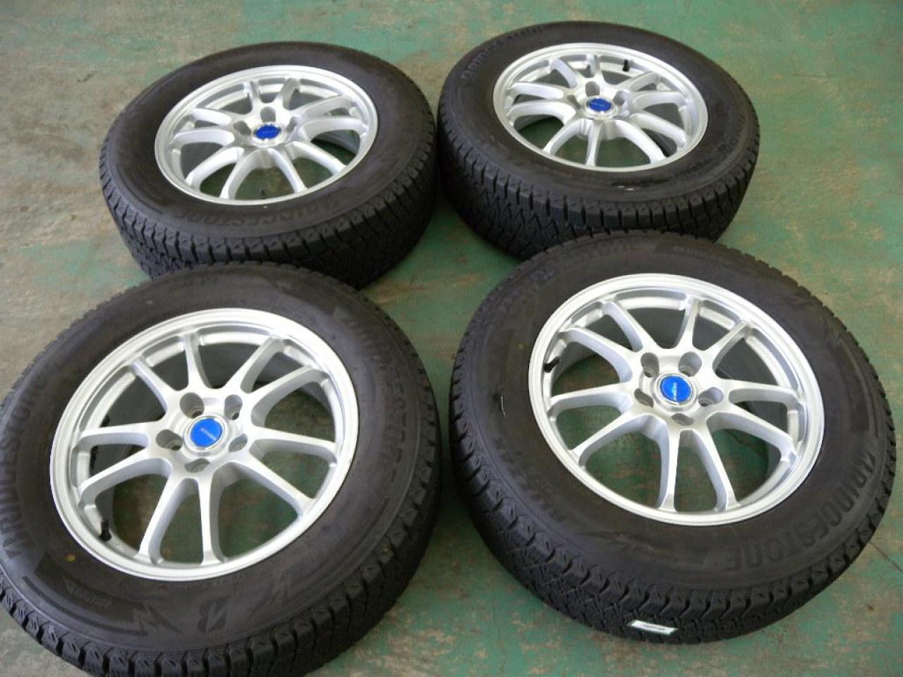 BRIDGESTONE ECO FORME + BRIDGESTONE BLIZZAK DM-V3