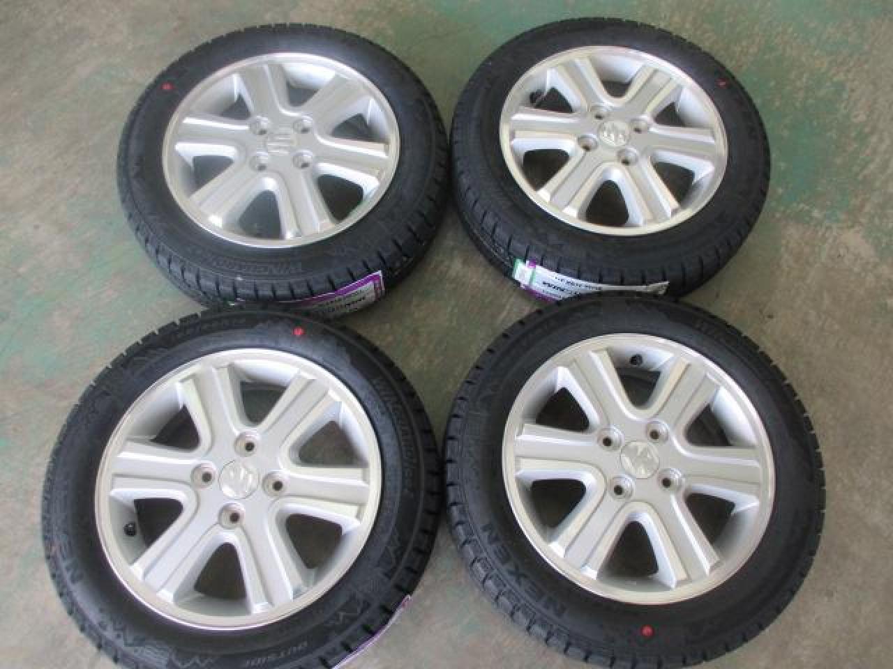 Suzuki genuine Original wheel + NEXEN / ROADSTONE WINGUARD ice 2