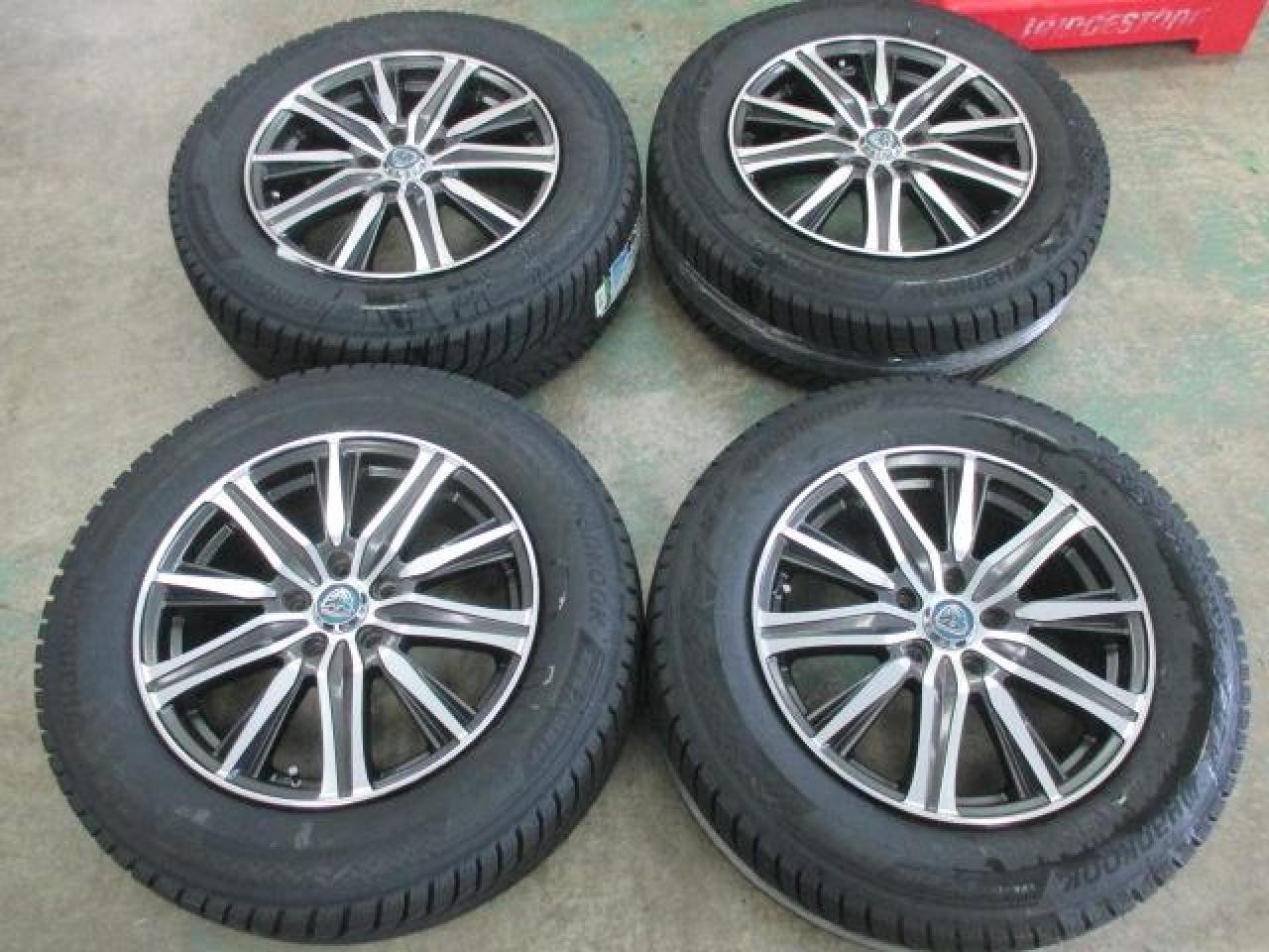 BRIDGESTONE makina ISOTTA + HANKOOK / KINGSTAR Winter i * cept IZ3 X W636A 106T XL