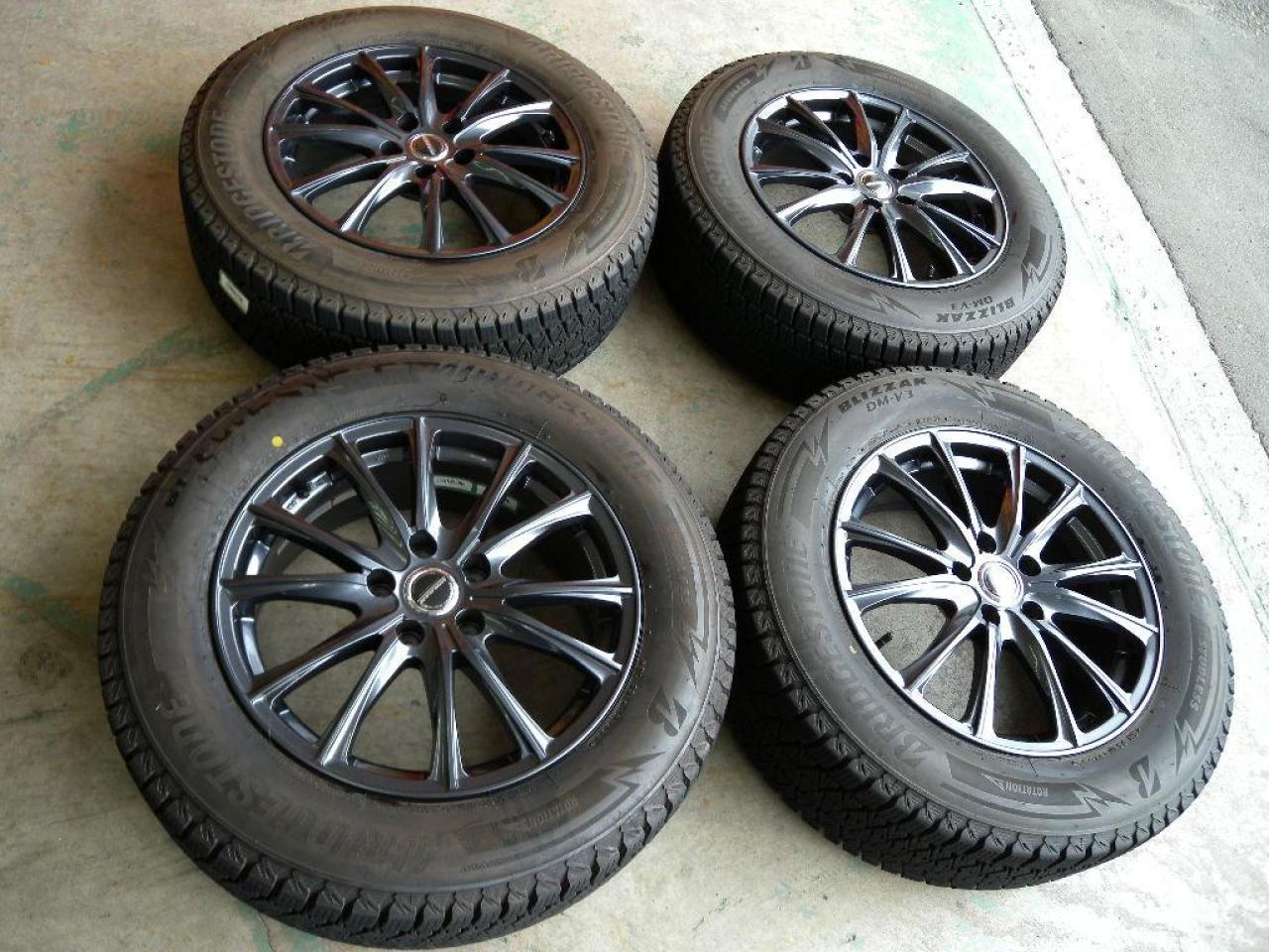HOT STUFF WAREN + BRIDGESTONE BLIZZAK DM-V3