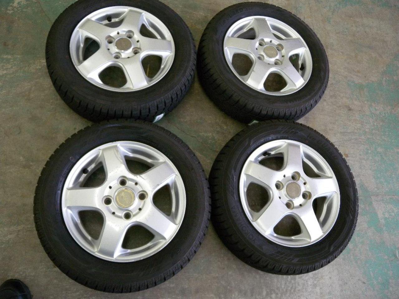 BRIDGESTONE VAGGIO TK5 + YOKOHAMA ice GUARD iG60