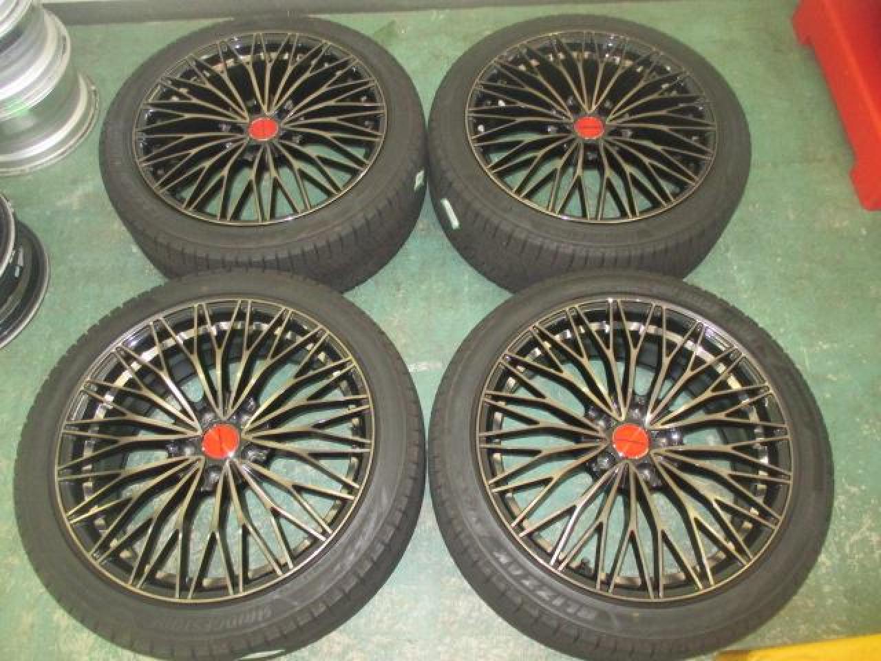 Lehrmeister TIGNANELLO + BRIDGESTONE BLIZZAK VRX3