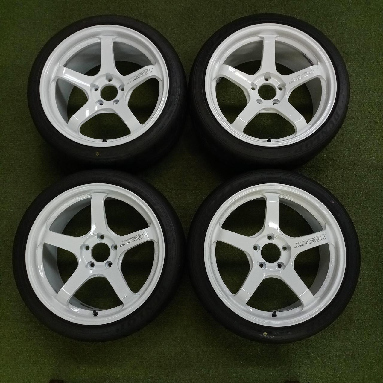 Price cut !! YOKOHAMA ADVAN Racing GT BEYOND + DUNLOP DIREZZA ZⅢ Manufactured in 2025 x 2 26 years x 2 bottles