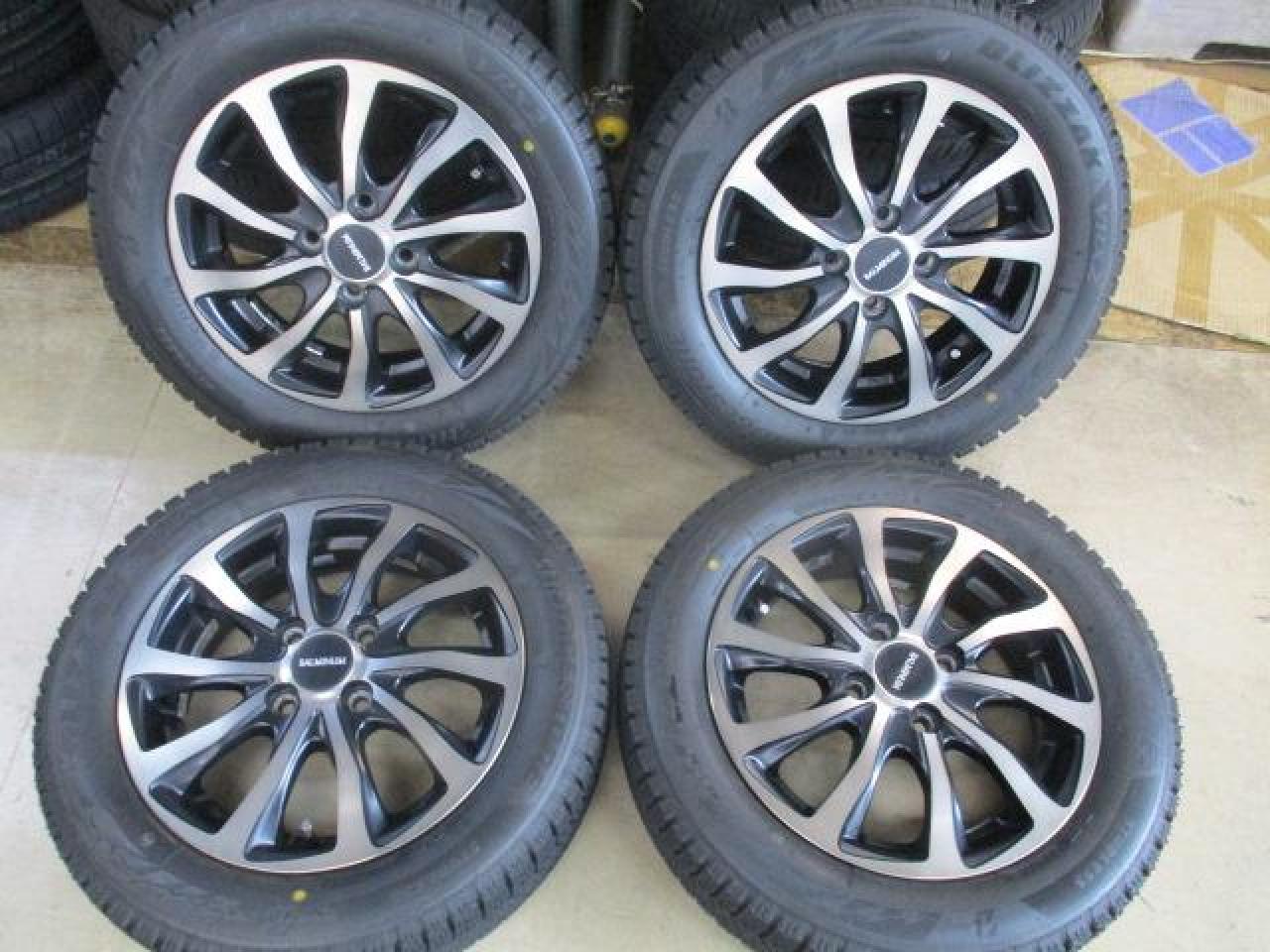 BRIDGESTONE BALMINUM T10 + BRIDGESTONE BLIZZAK VRX2