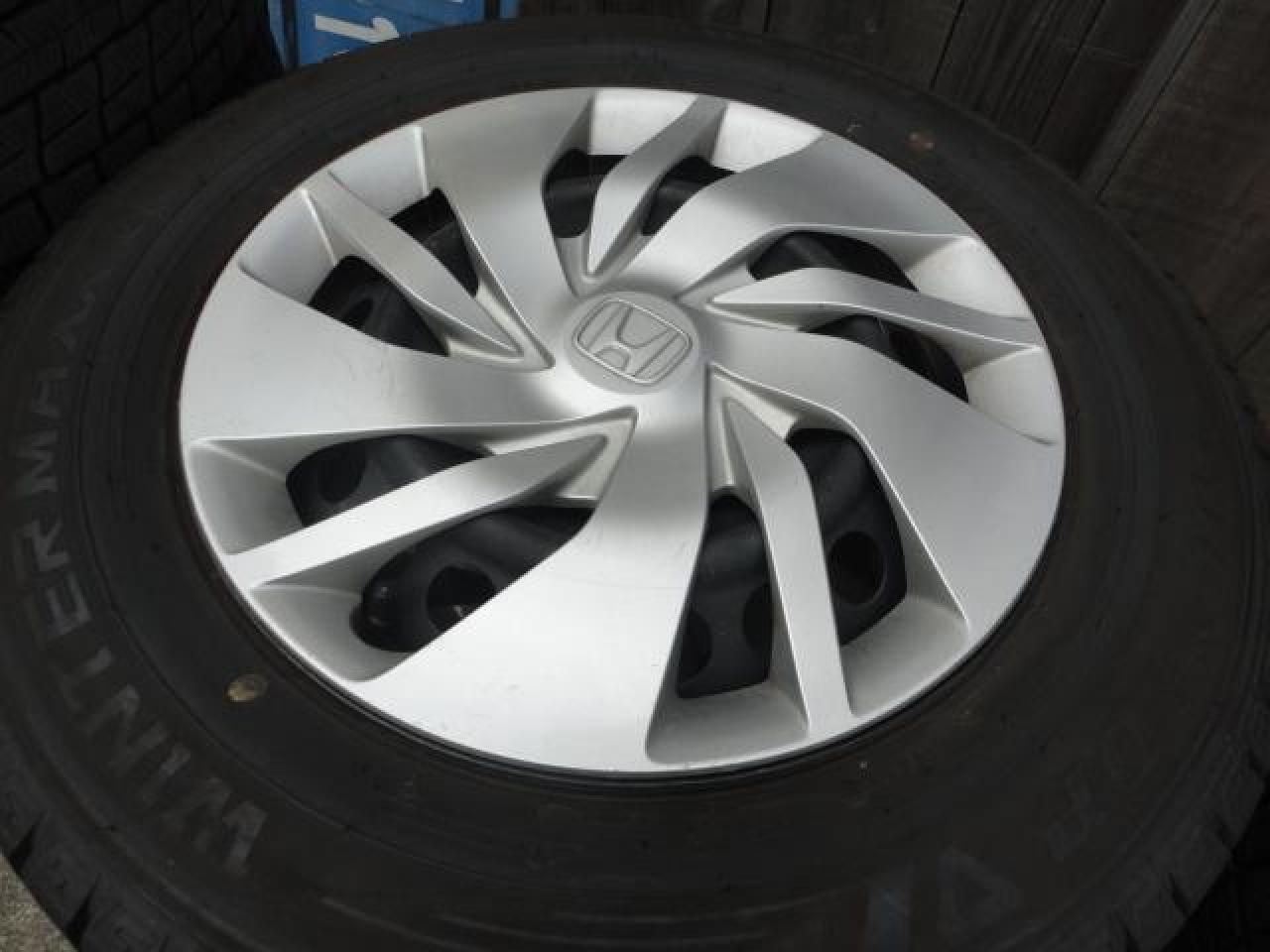 Honda genuine GK3 Fit Steel wheels + Dunlop Winter Maxx 03