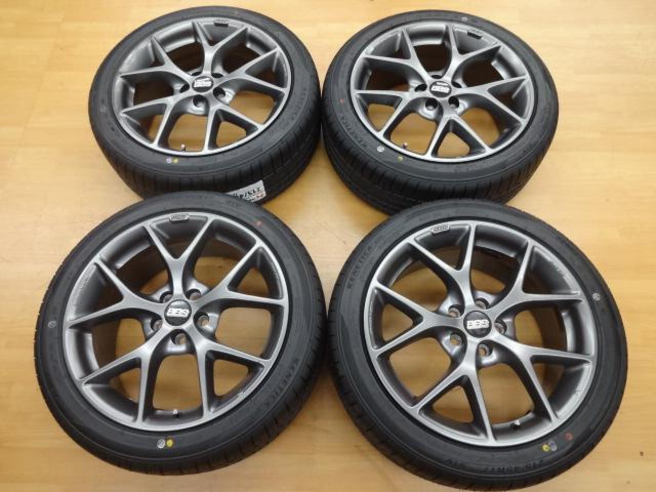 BBS GERMANY SR025 + KENDA KR 203