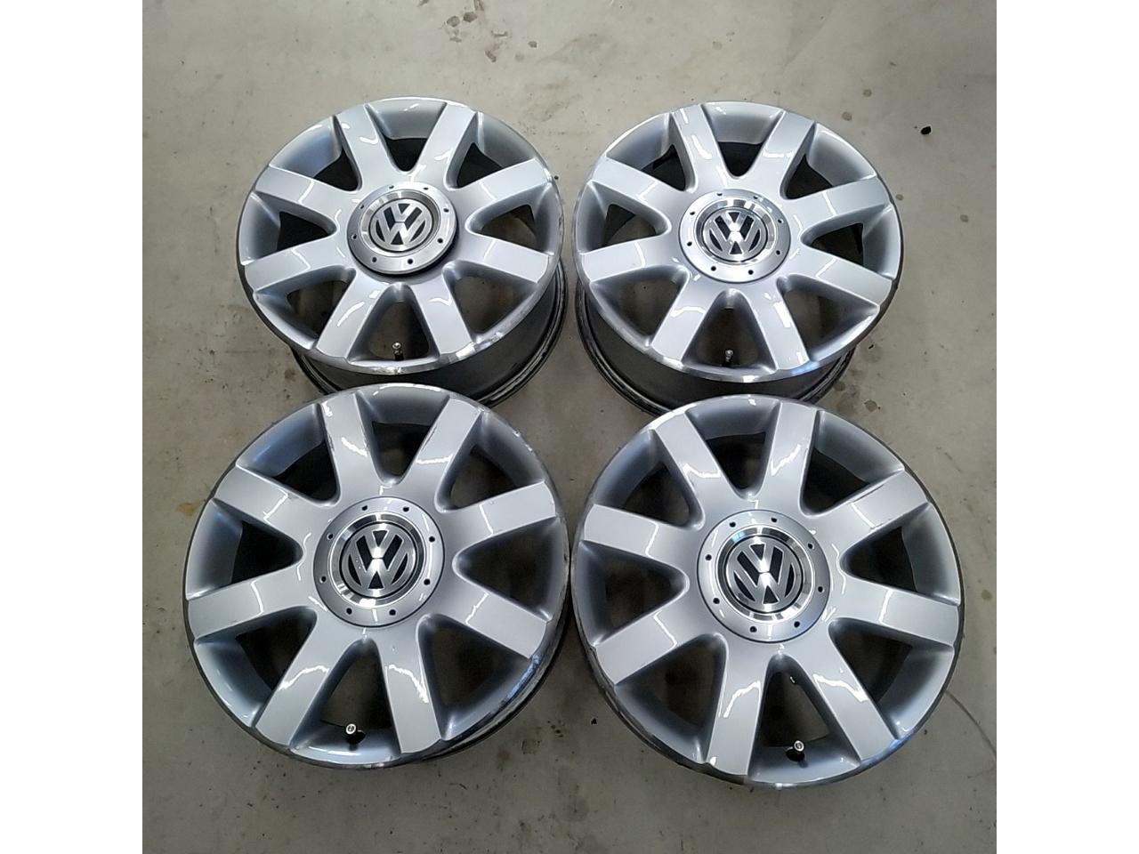 VW genuine Genuine Golf 10-spoke wheels