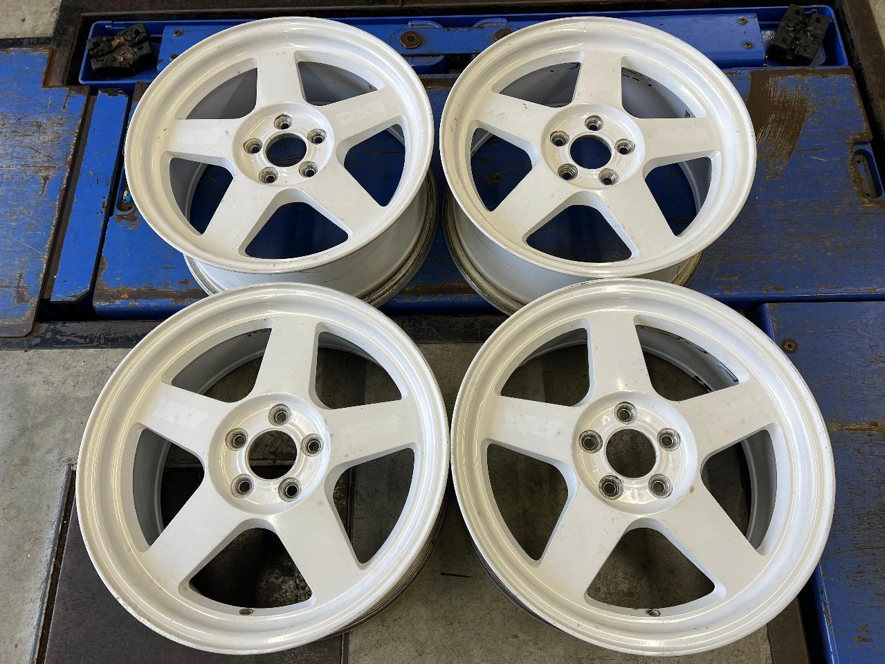 RAYS VOLK RACING TE37