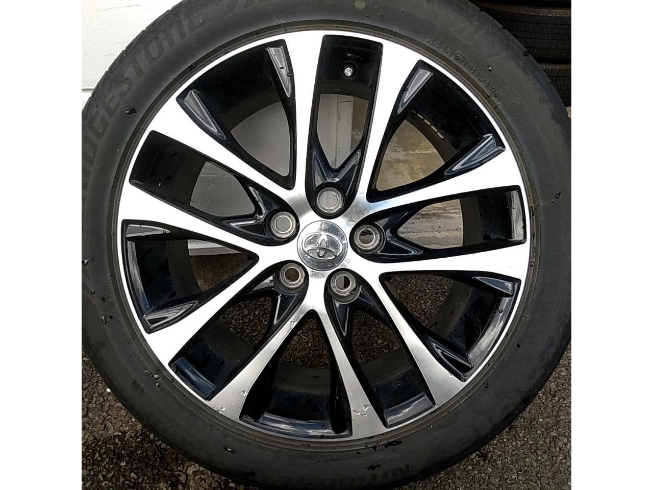 Toyota Estima Late original aluminum wheel