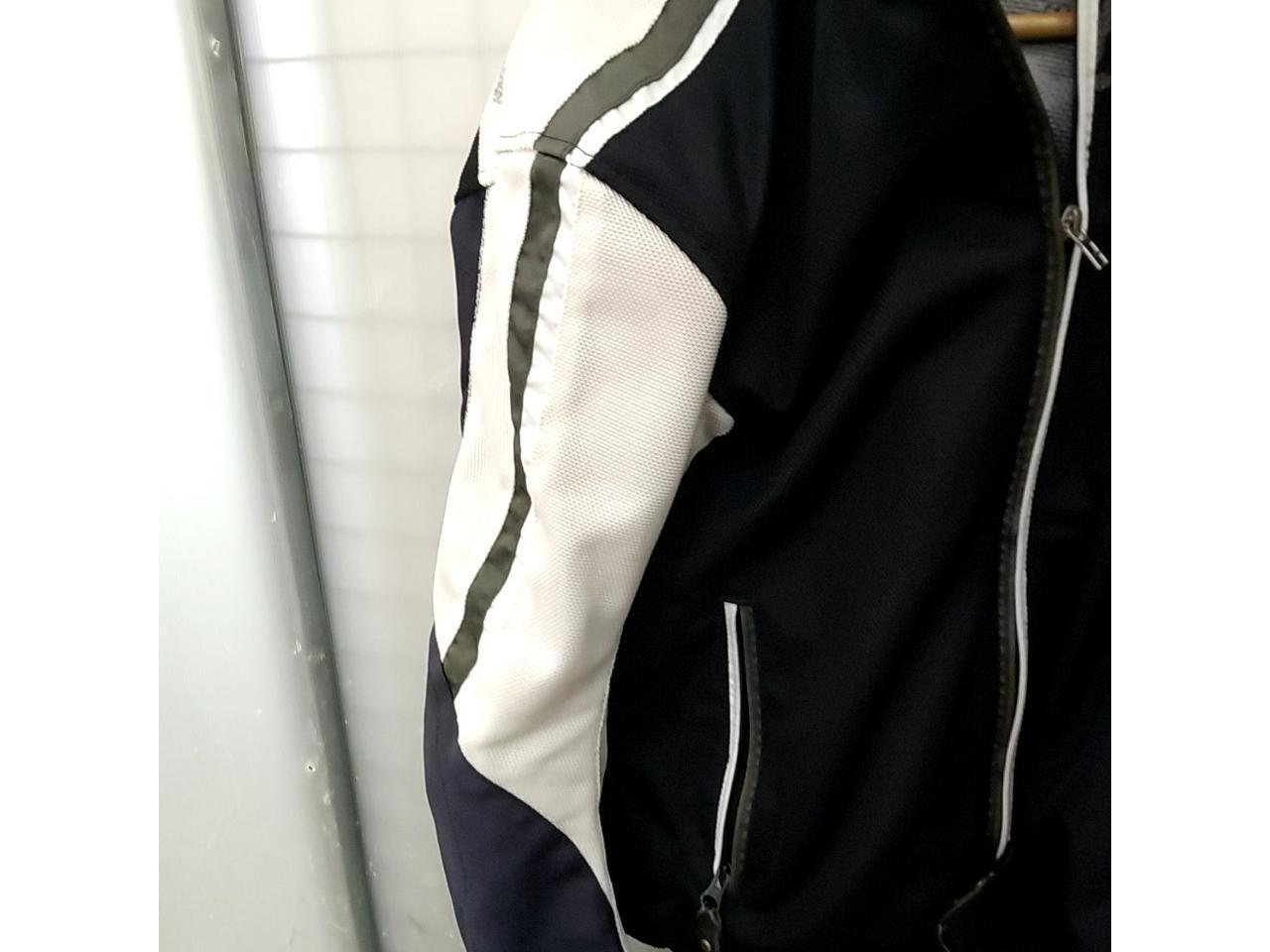【Hisa】HYOD メッシュジャケット Mサイズ サイズ:M】HYOD メッシュジャケット | やや傷や汚れあり | アップ