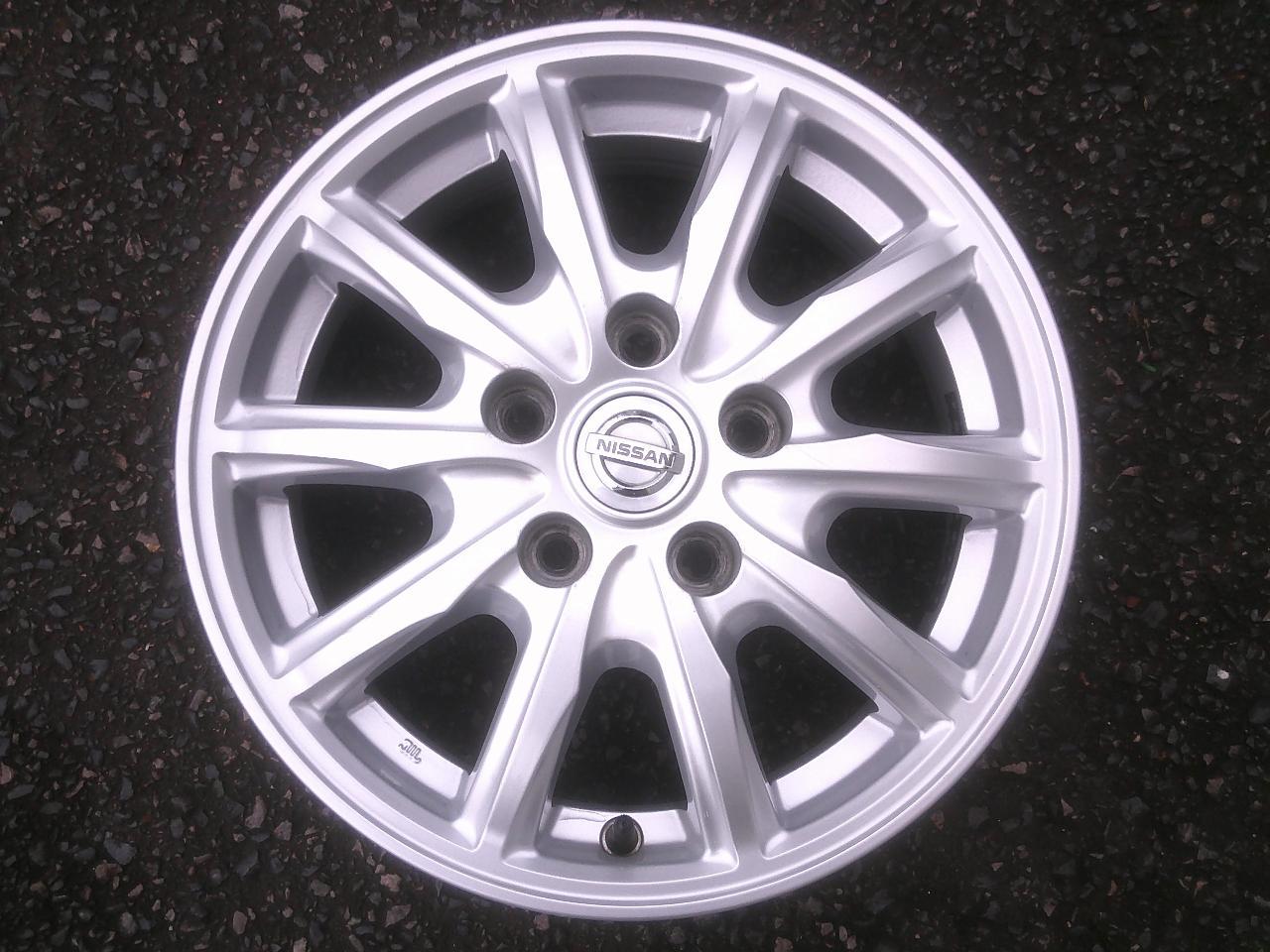 セレナ純正ホイール　2本 日産 セレナ純正 15インチホイール 4本セット Z09289 | やや傷や汚れ
