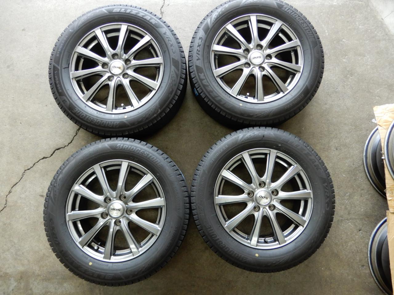 BADX DOS 10-spoke wheel + BRIDGESTONE BLIZZAK VRX3