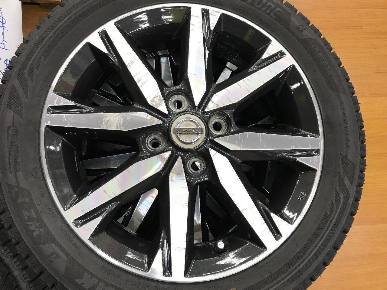 Nissan genuine Days genuine + BRIDGESTONE BLIZZAK WZ-1 165 / 55R15