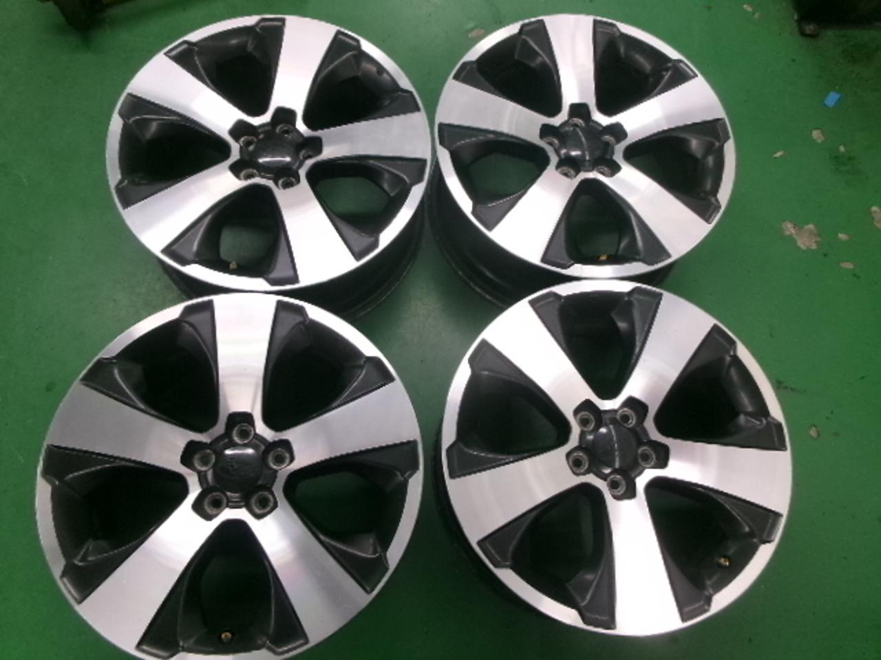 Subaru genuine parts XV hybrid / GPE Original wheel
