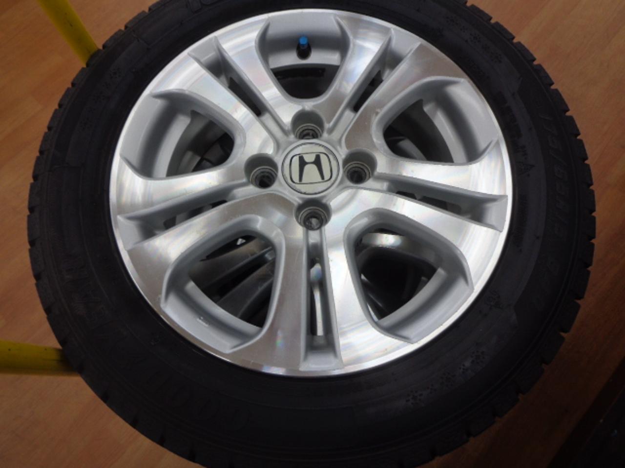 Honda genuine Fit Shuttle wheels + Goodyear tires ICE ICE NAVI 7