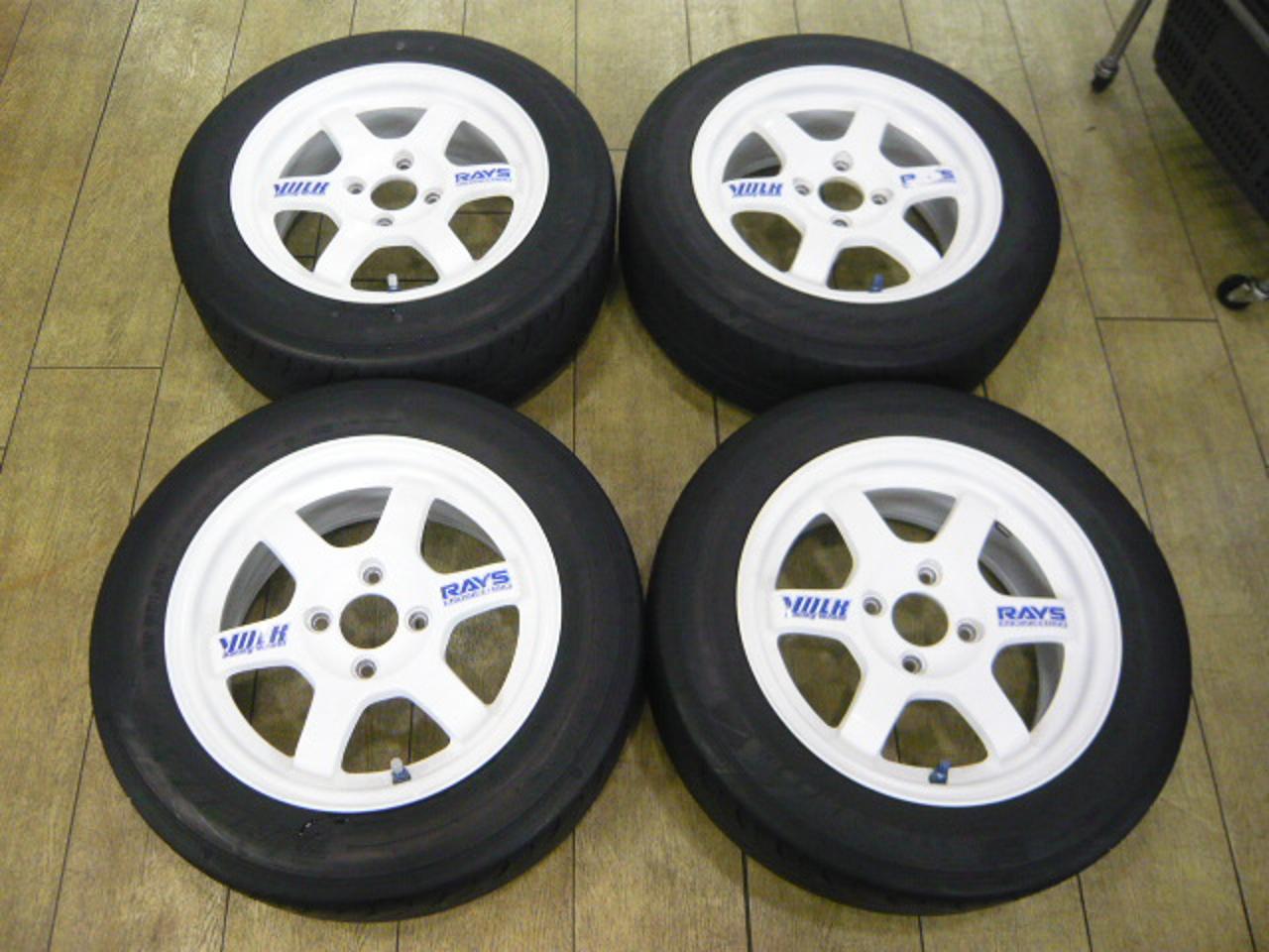 TE37 Popular White RAYS VOLK RACING TE37 + DUNLOP DIREZZA ZⅢ