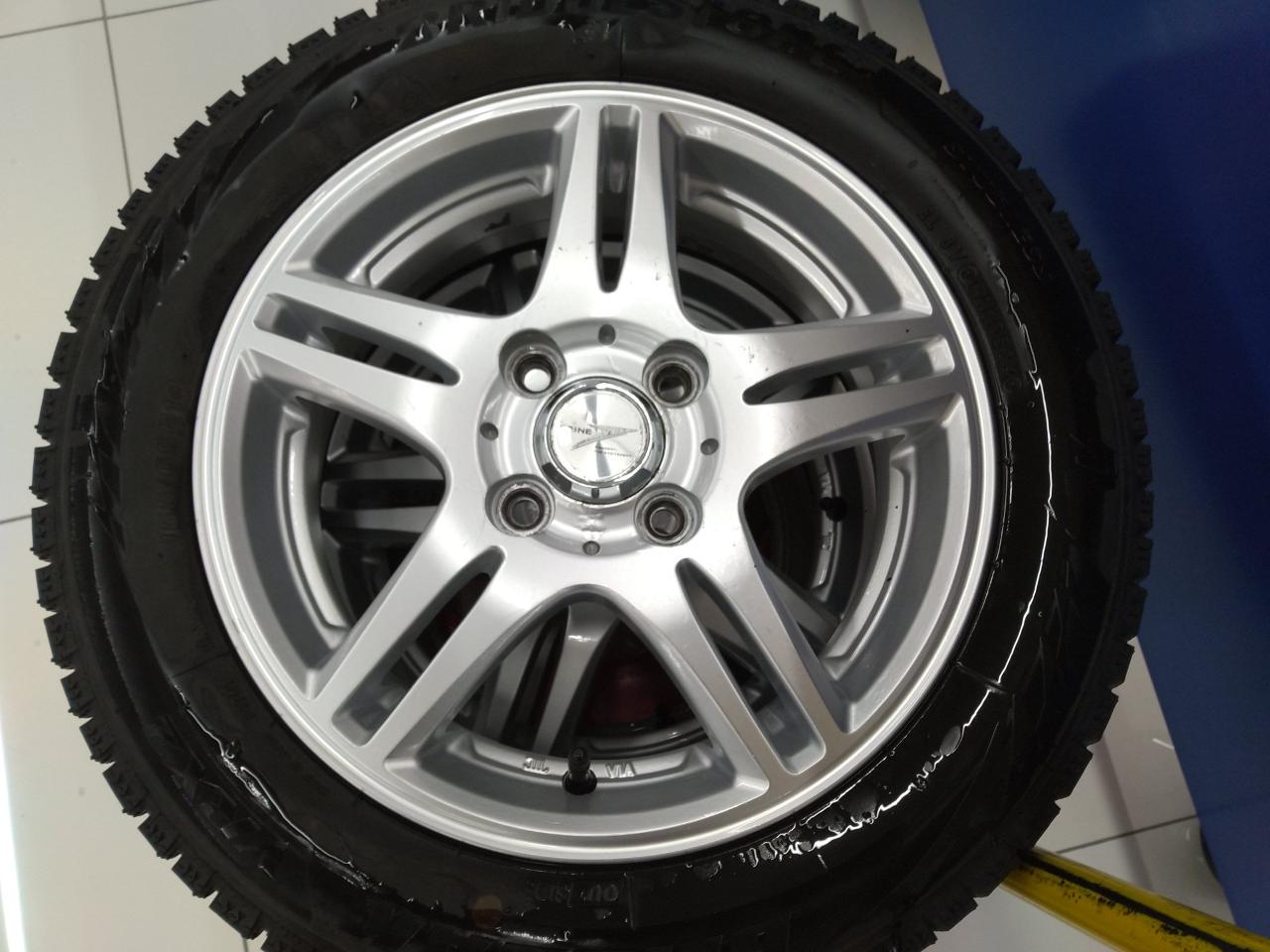 weds FEINE + BRIDGESTONE BLIZZAK VRX2